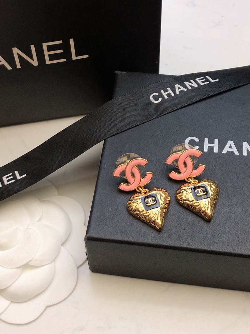 Ch**el earrings
